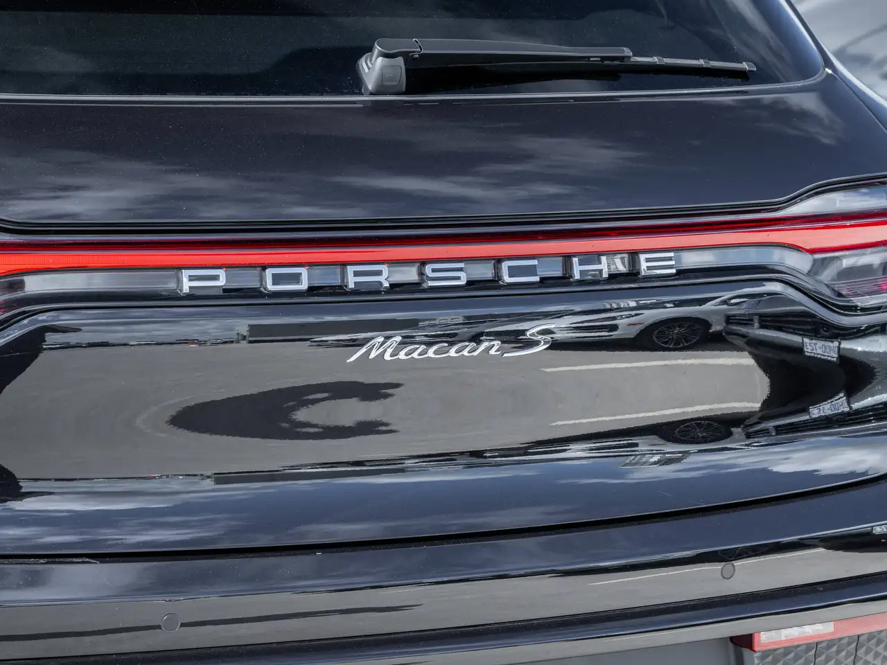 Porsche Macan - Image 37