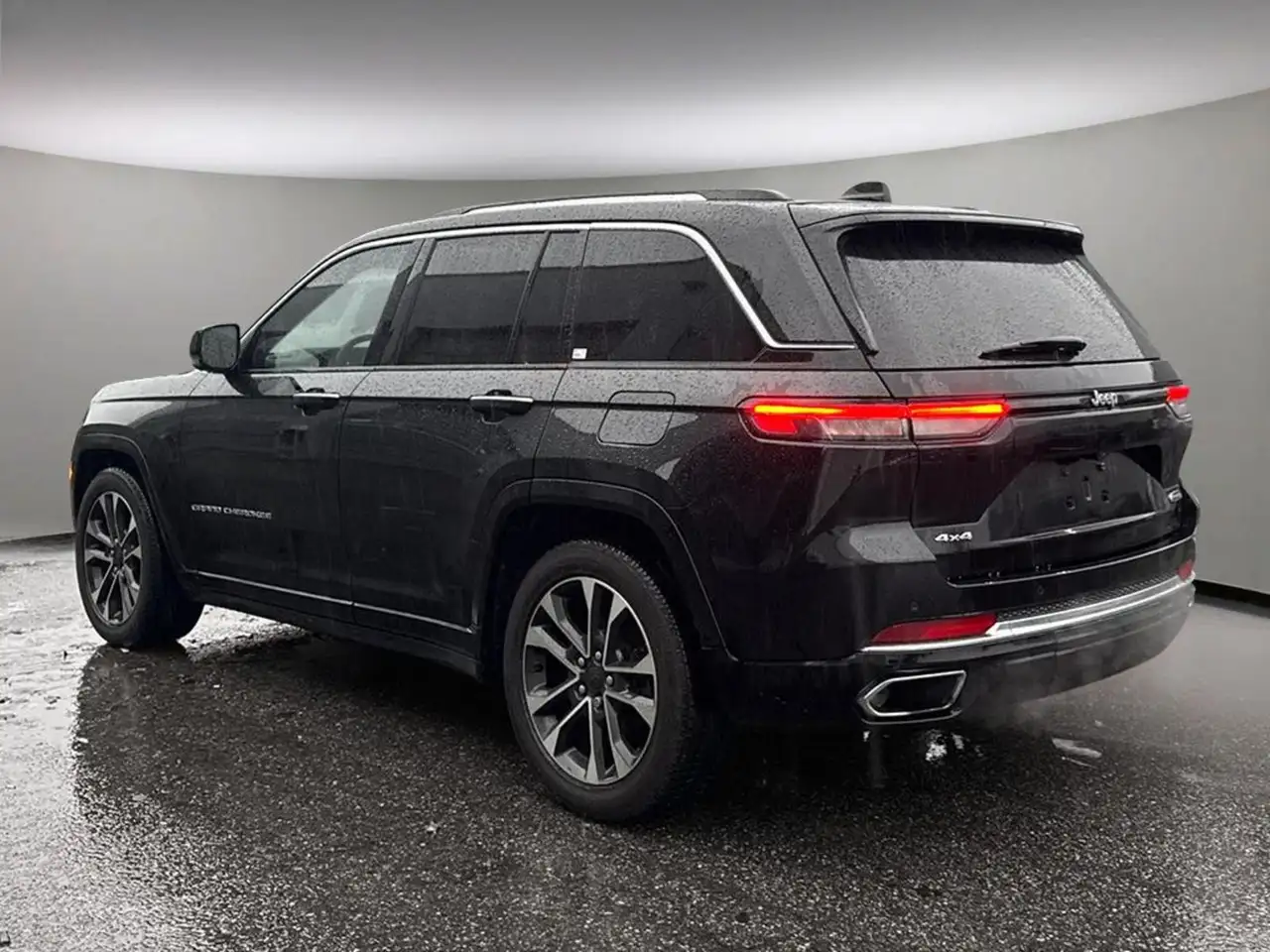 Jeep Grand Cherokee - Image 4