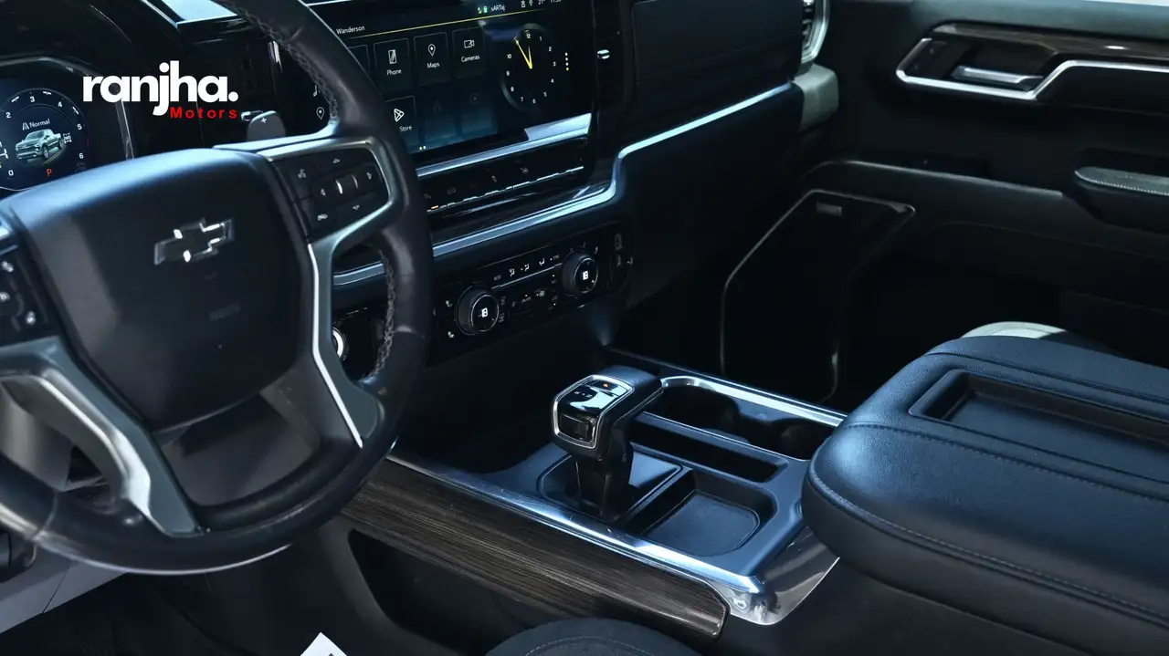 Chevrolet Silverado 1500 - Image 36