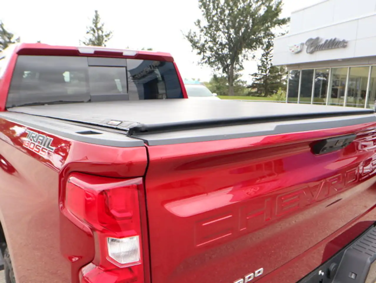 Chevrolet Silverado 1500 - Image 7