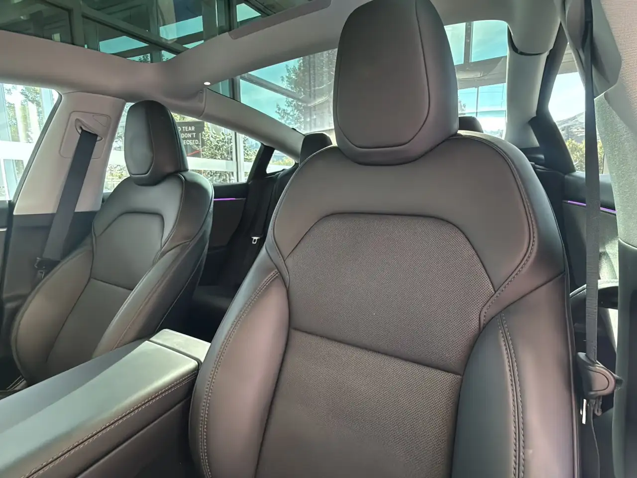 Tesla Model 3 - Image 13