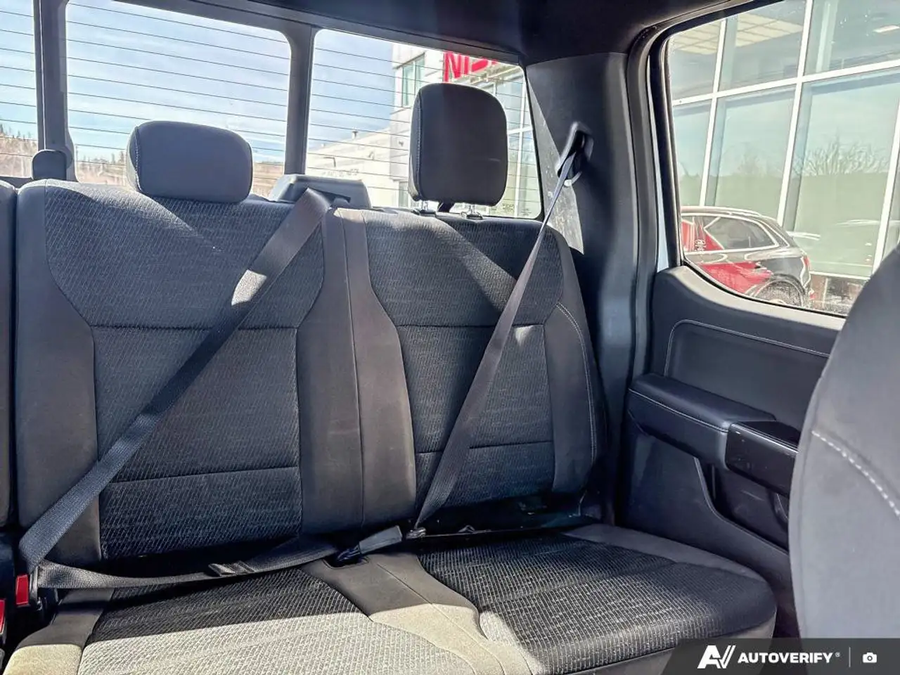 Ford F-150 - Image 18