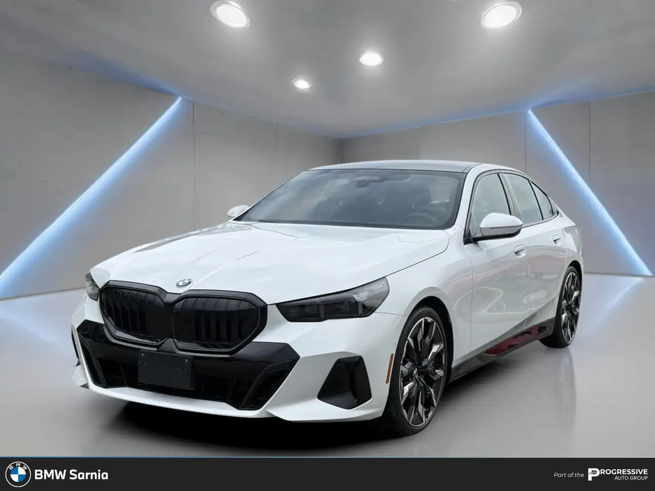 BMW 5 Series - Image 1