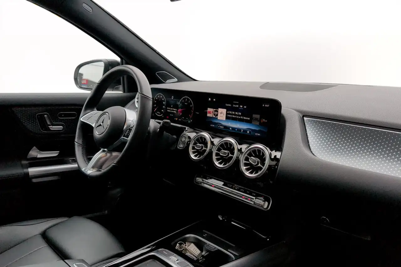 Mercedes-Benz GLA - Image 8