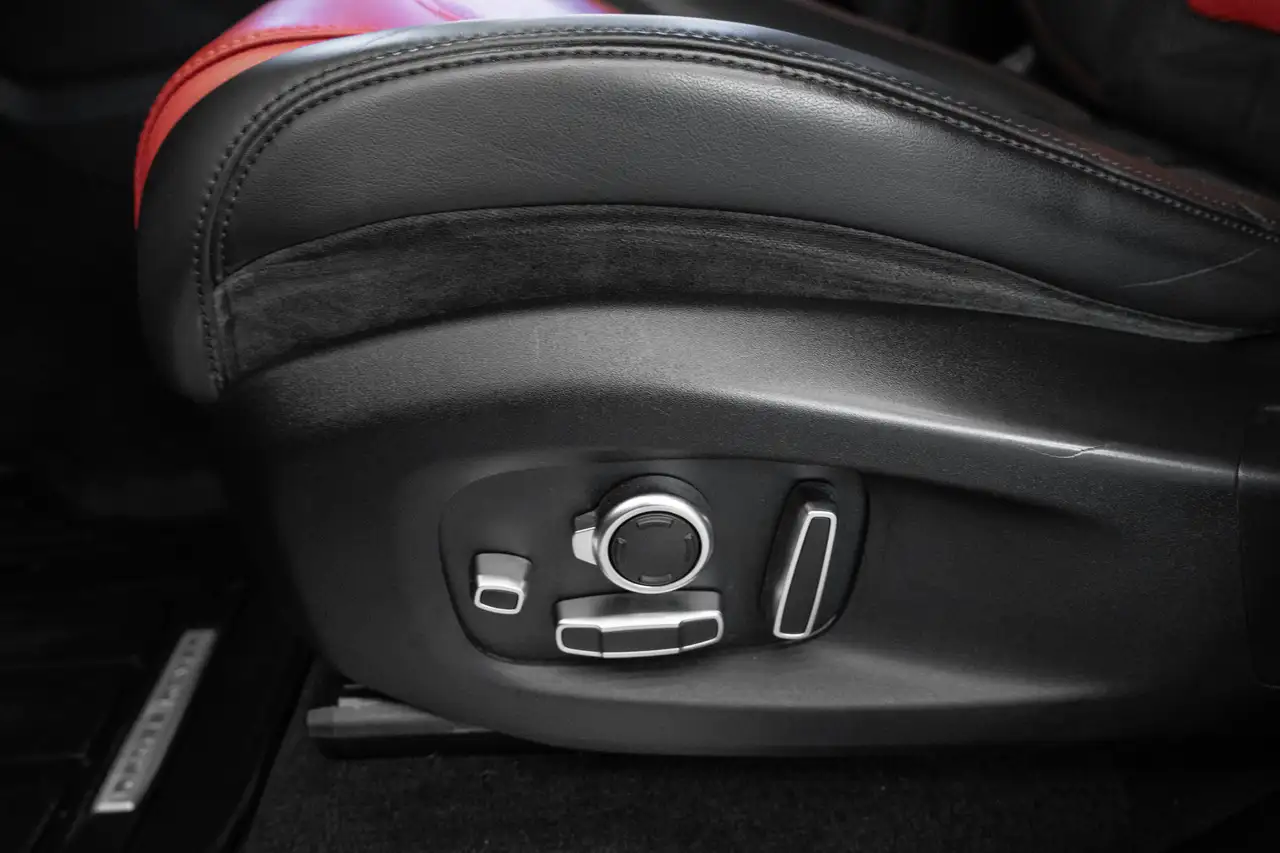 Land Rover Range Rover Sport - Image 21