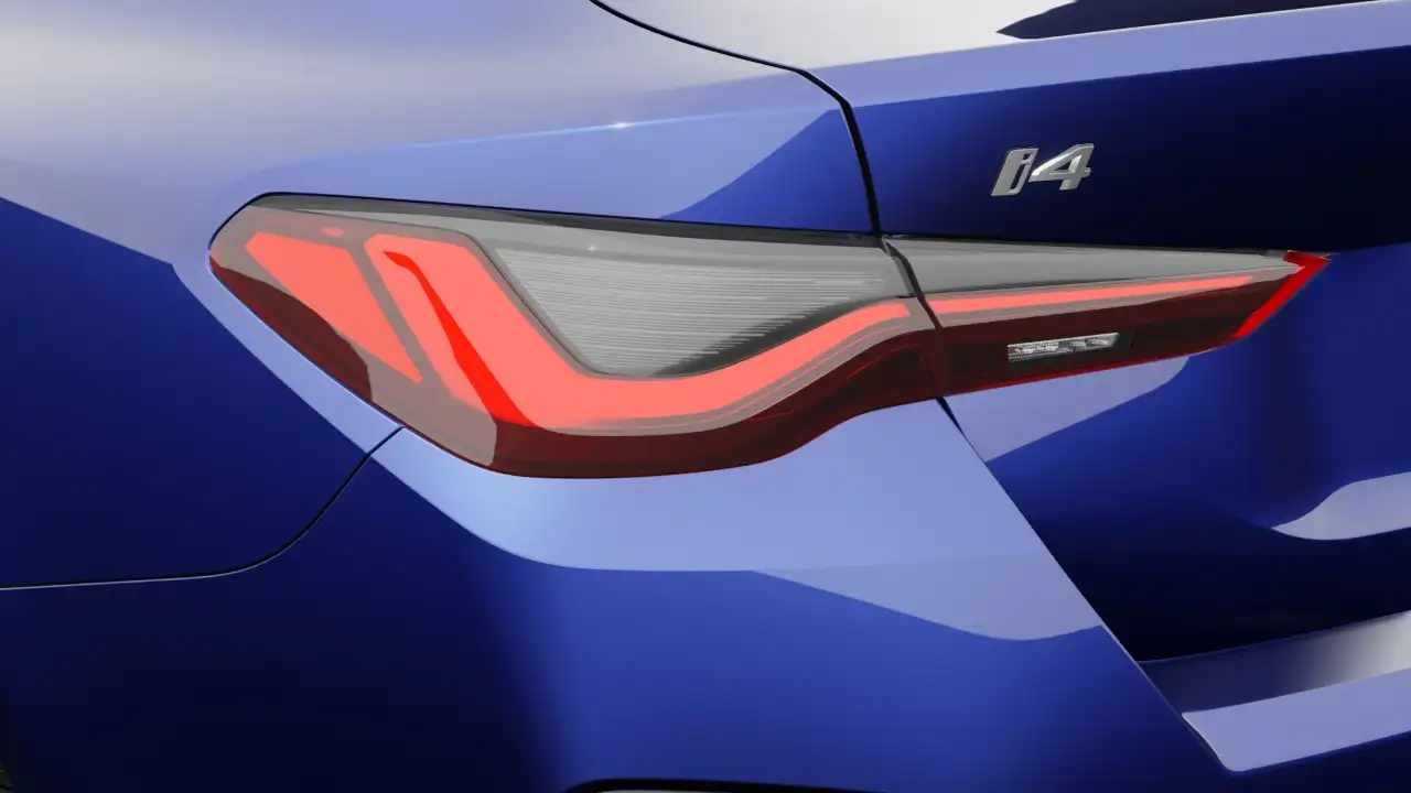 BMW i4 - Image 8