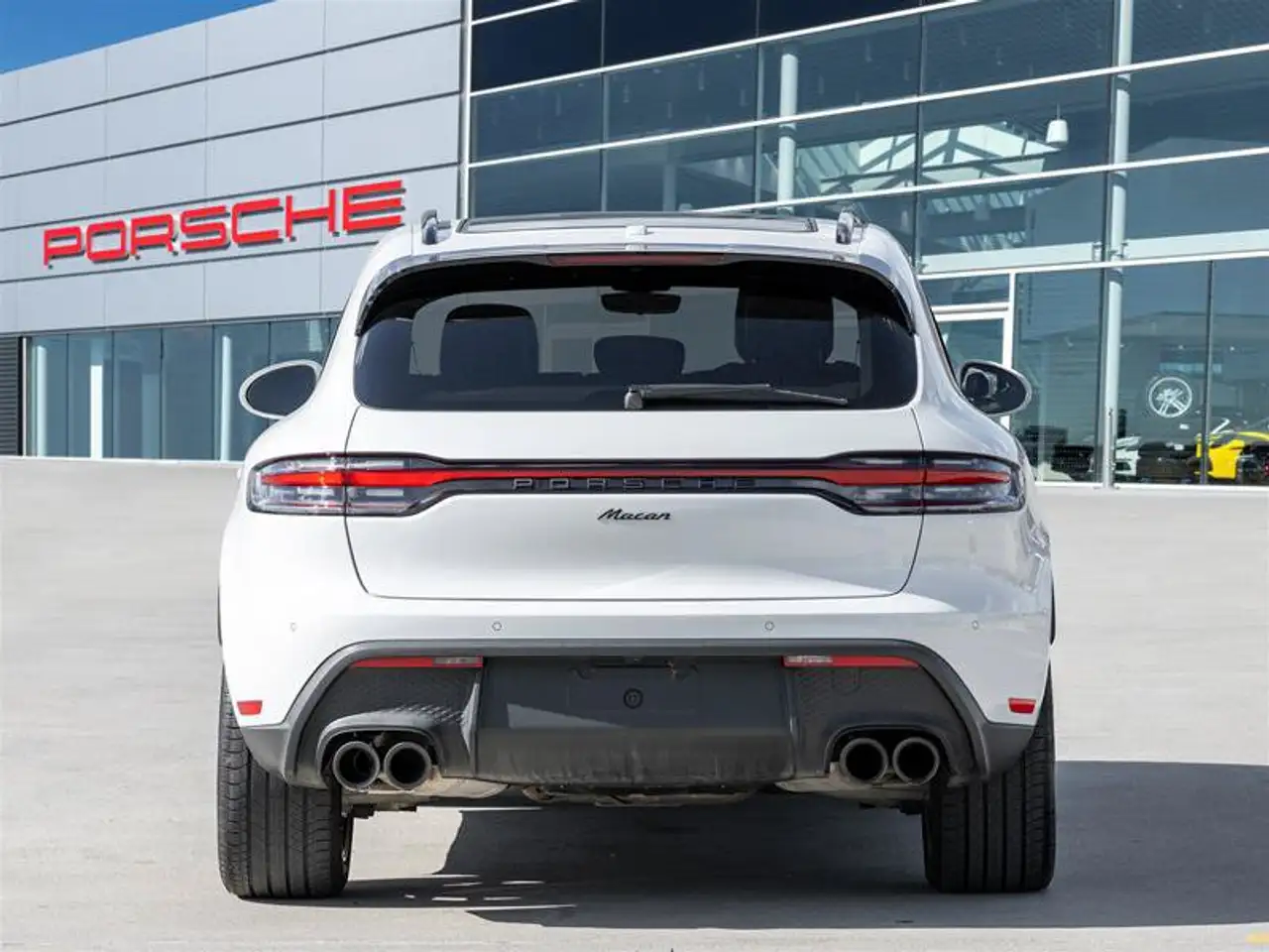 Porsche Macan - Image 5