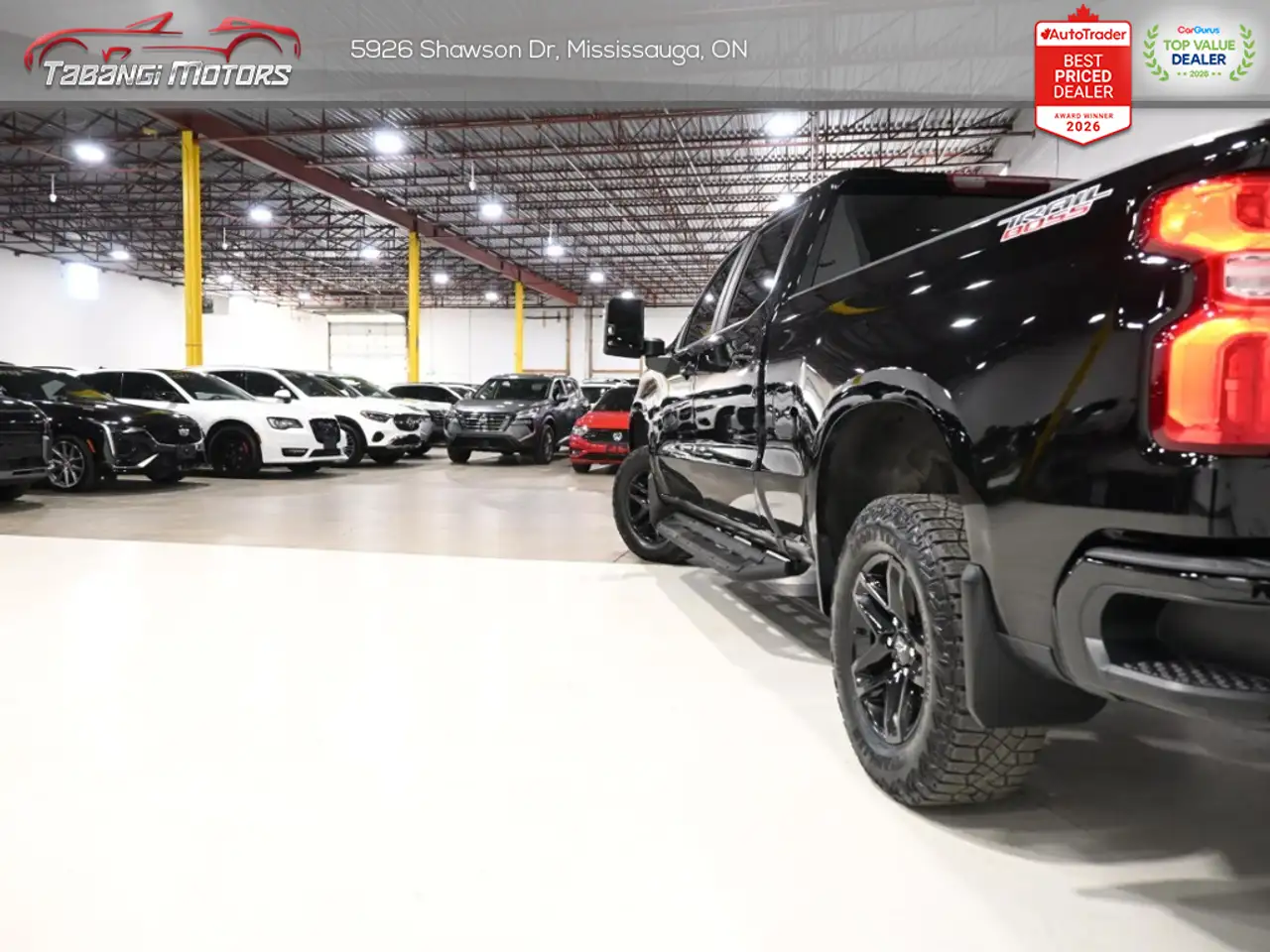 Chevrolet Silverado 1500 - Image 24