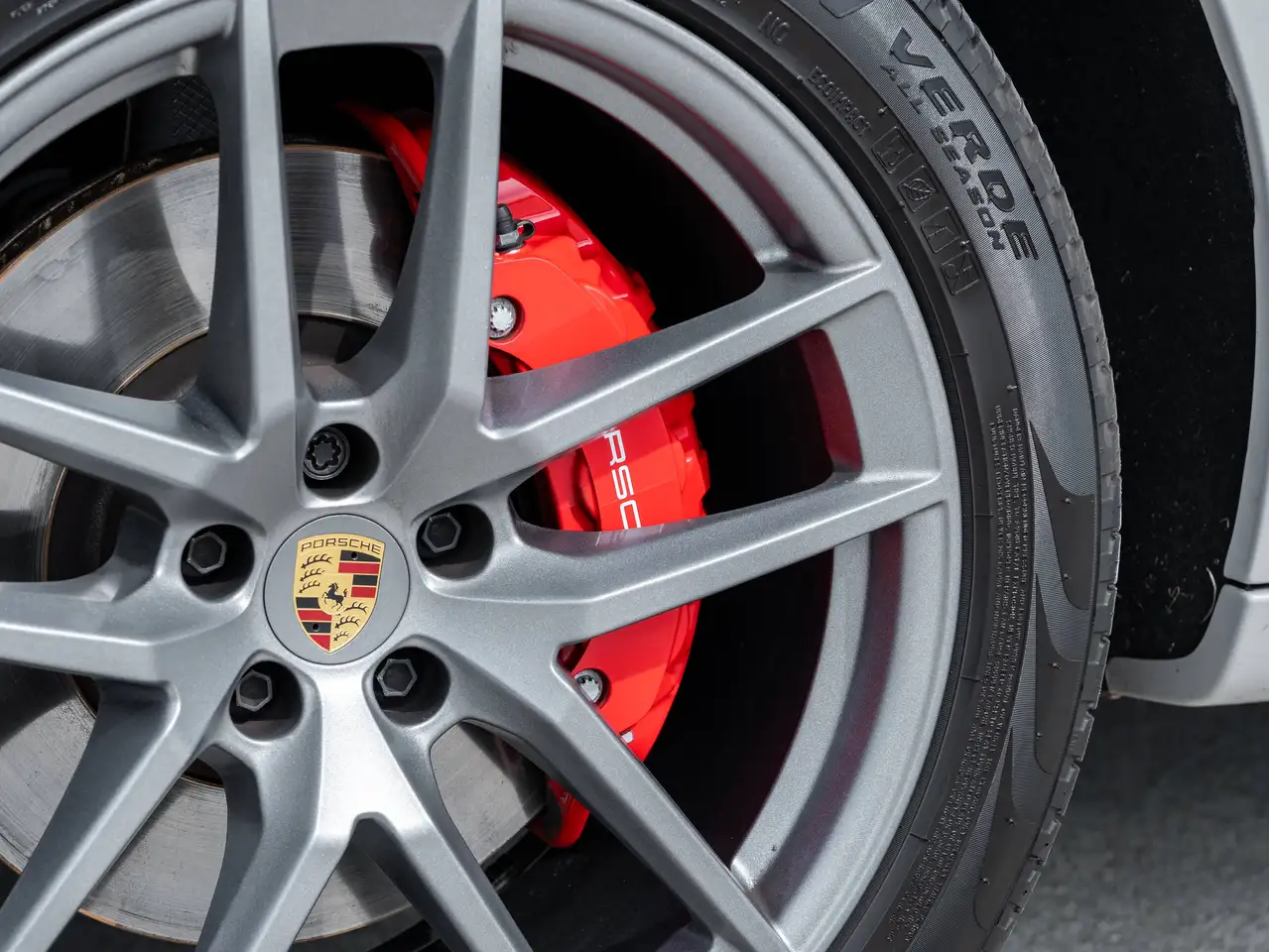 Porsche Macan - Image 8