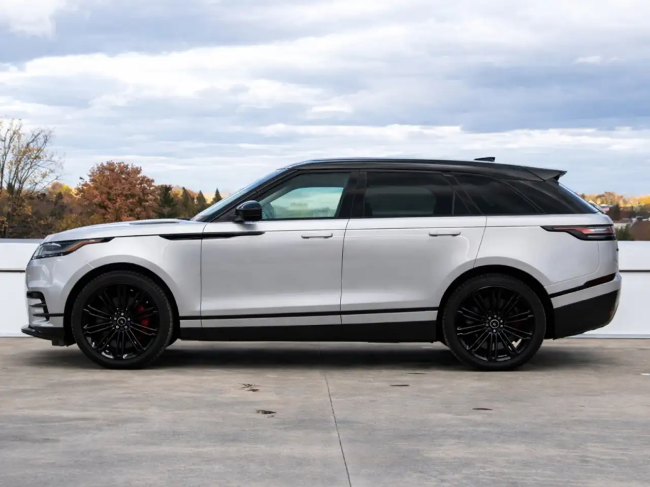 Land Rover Range Rover Velar - Image 5