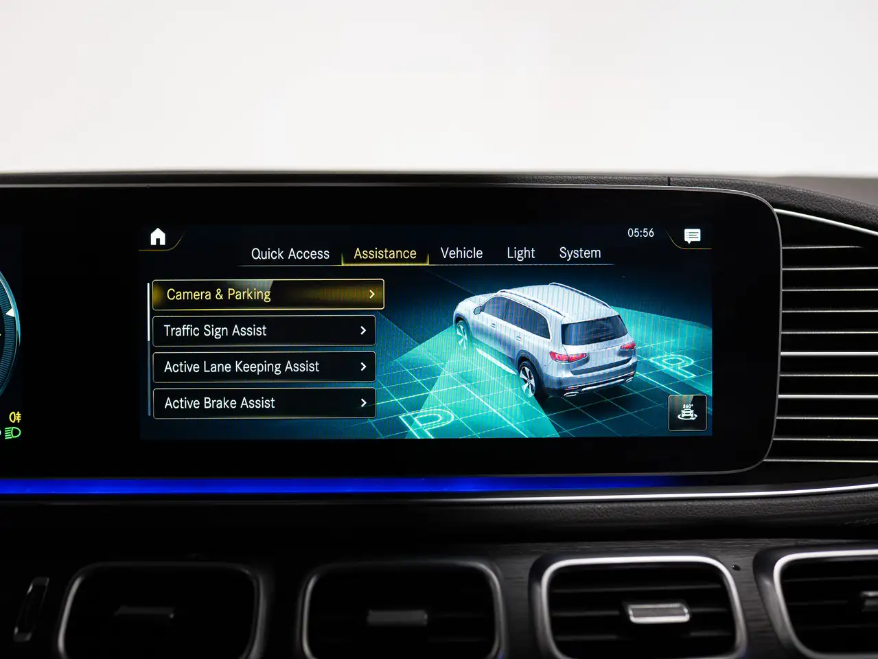 Mercedes-Benz GLS - Image 17