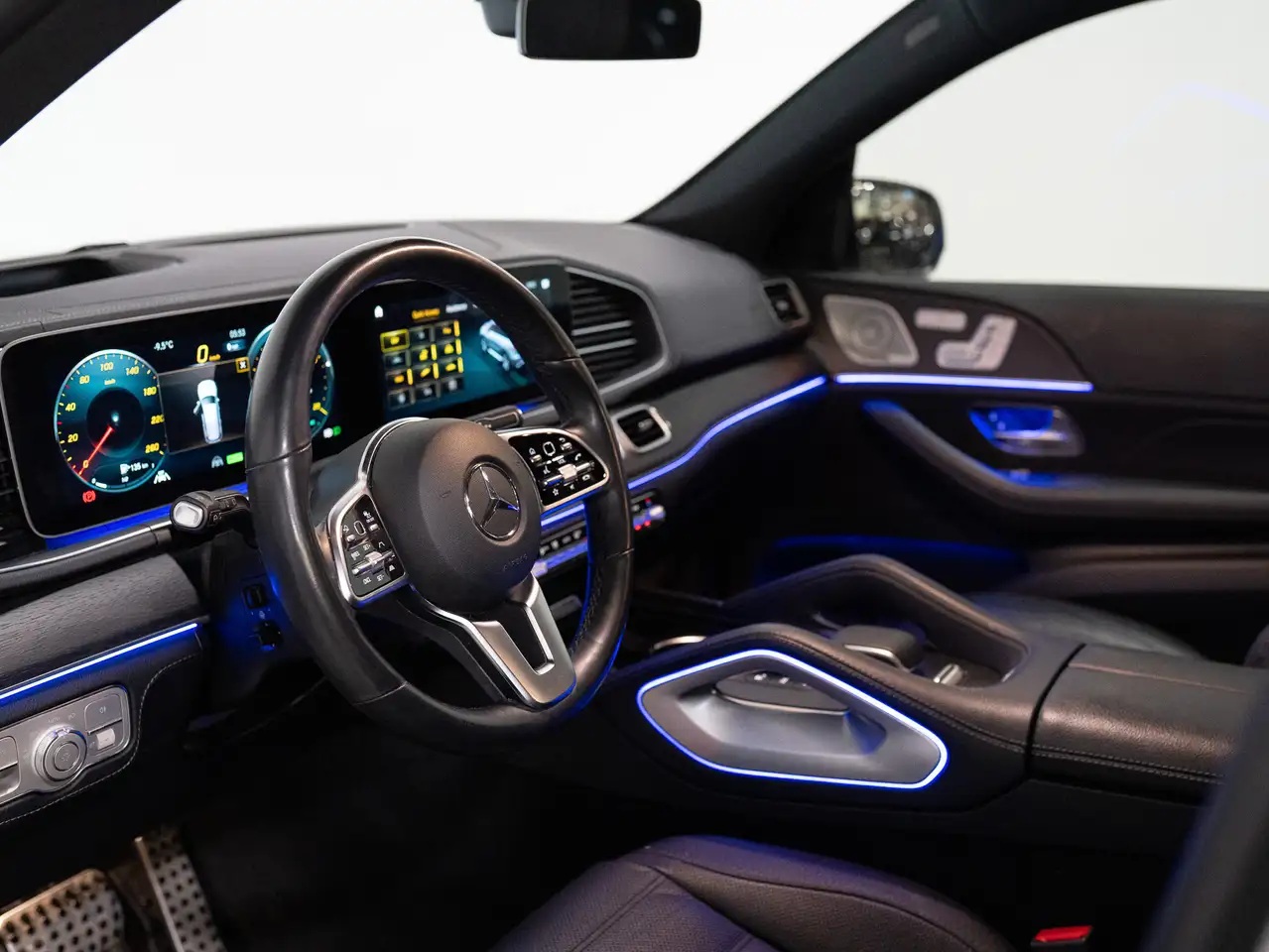 Mercedes-Benz GLS - Image 10