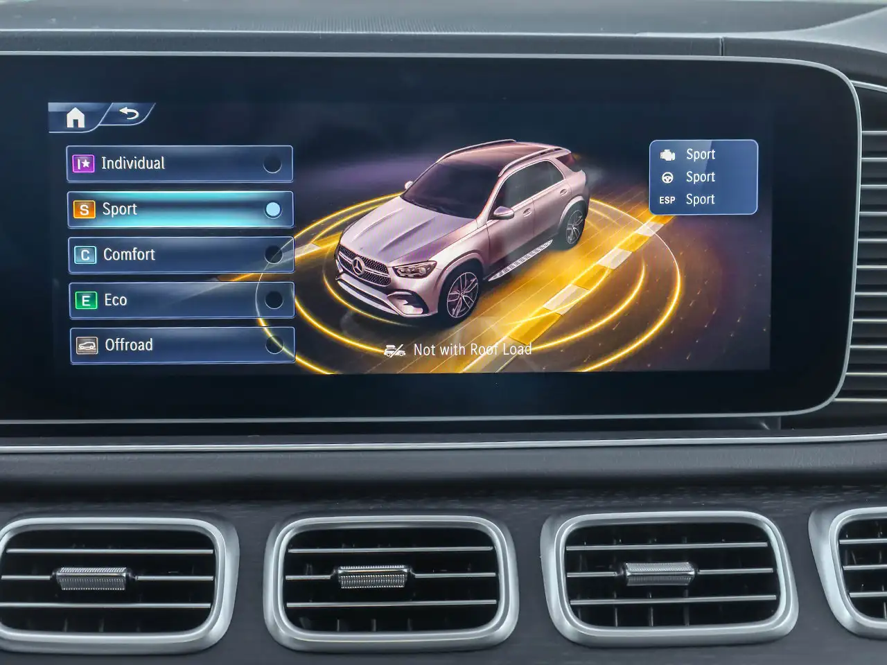 Mercedes-Benz GLE - Image 27