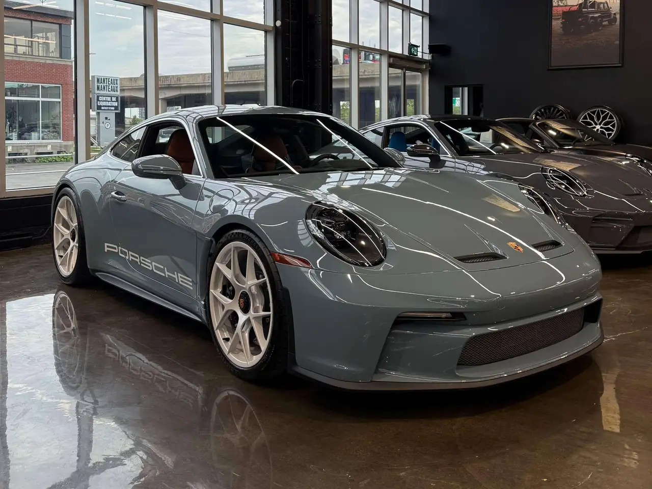 Porsche 911