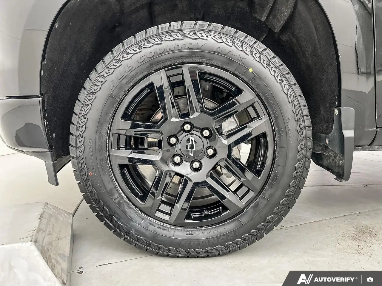 Chevrolet Silverado 1500 - Image 7