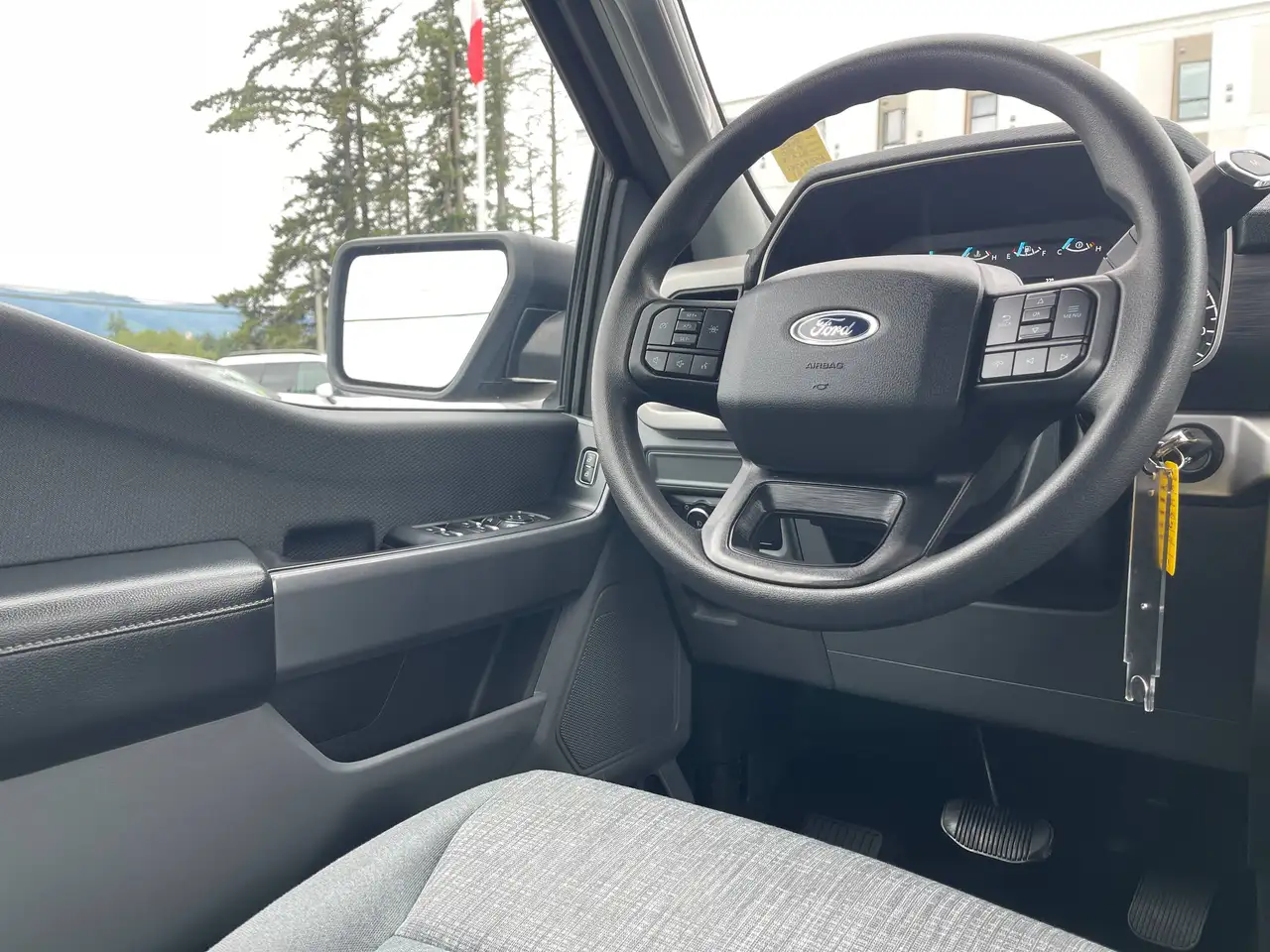 Ford F-150 - Image 15