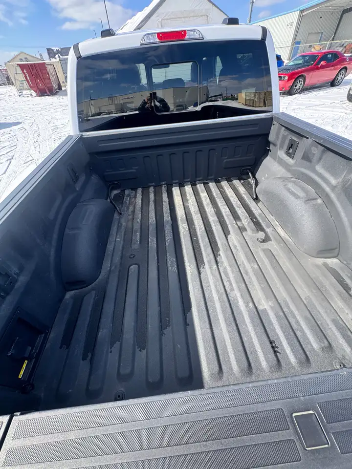 Ford F-150 - Image 15