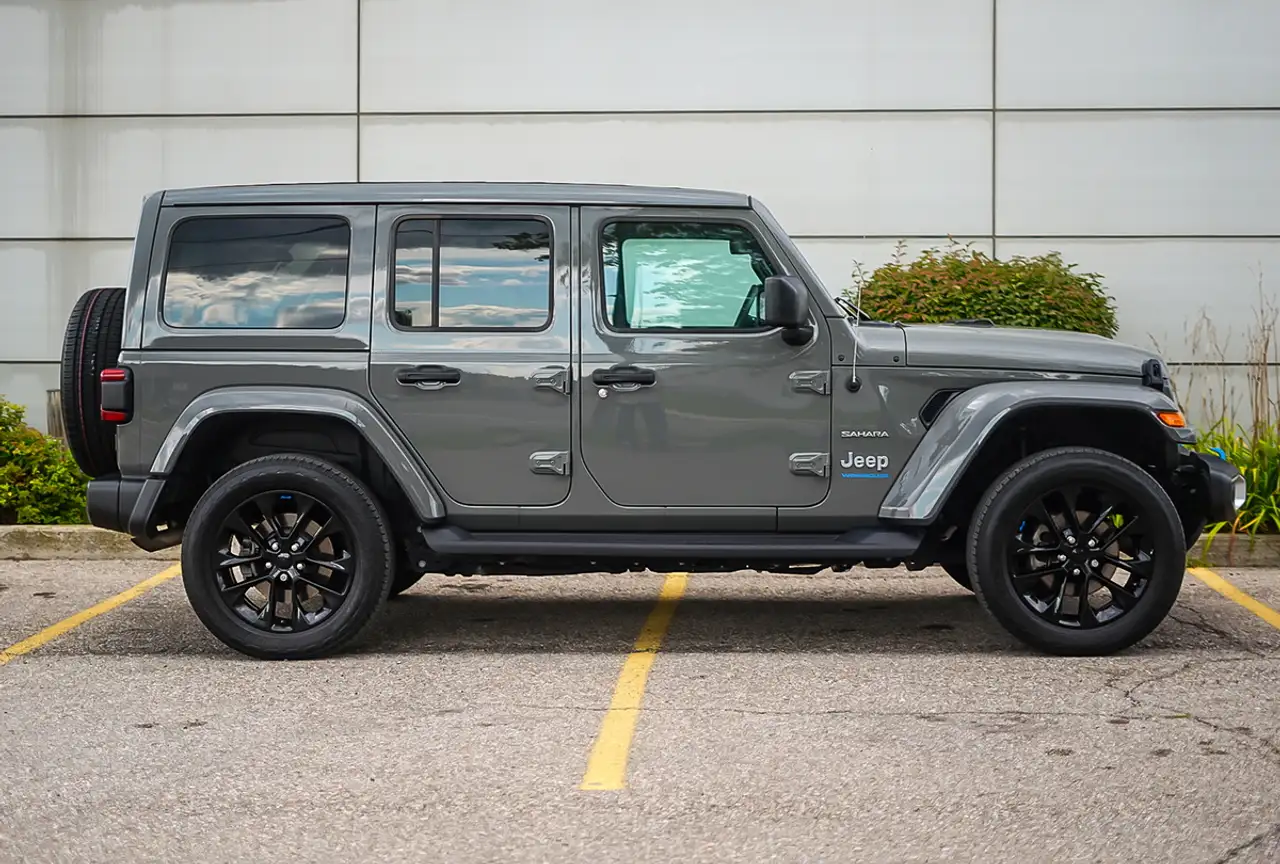 Jeep Wrangler - Image 8