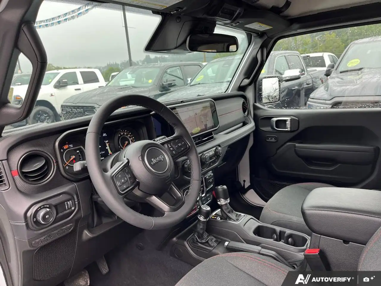 Jeep Wrangler - Image 13