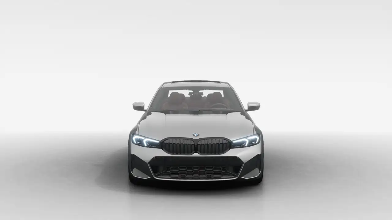 BMW 3 Series - Image 4