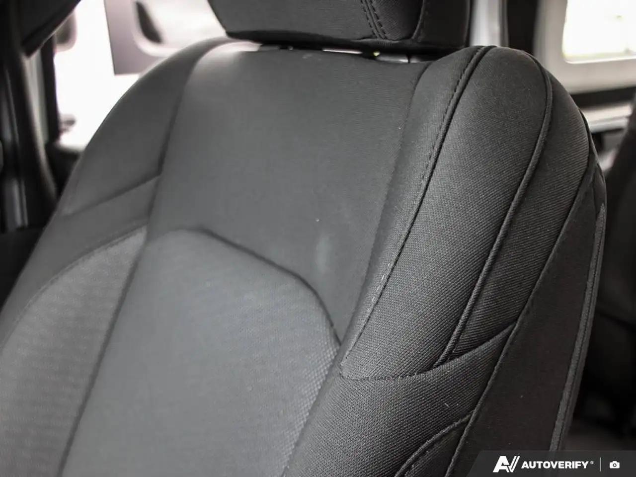 Jeep Wrangler - Image 23