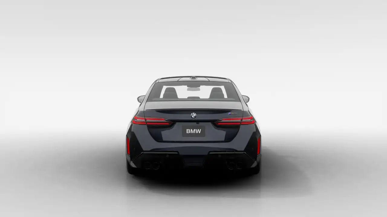 BMW M5 - Image 5