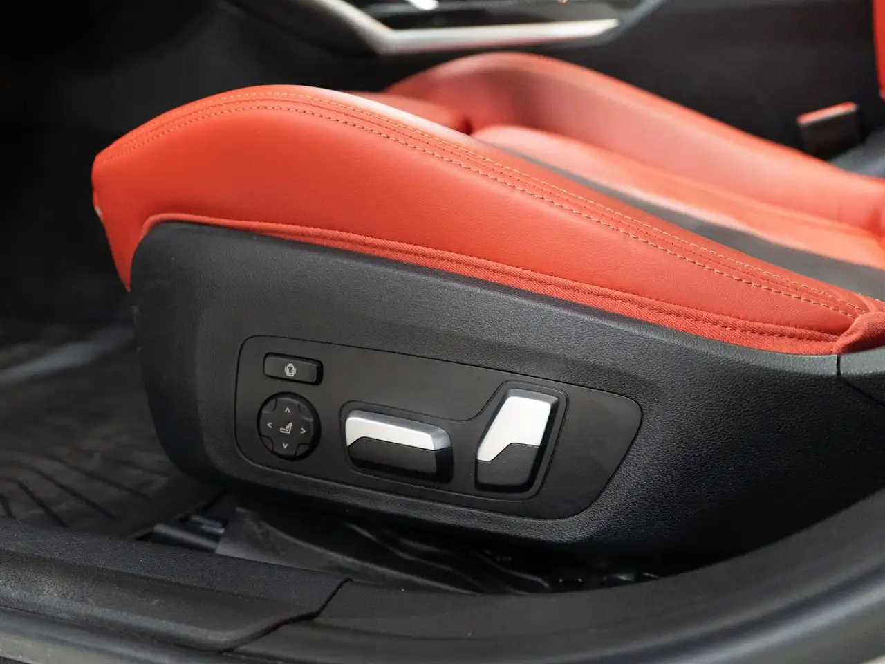 BMW M3 - Image 16