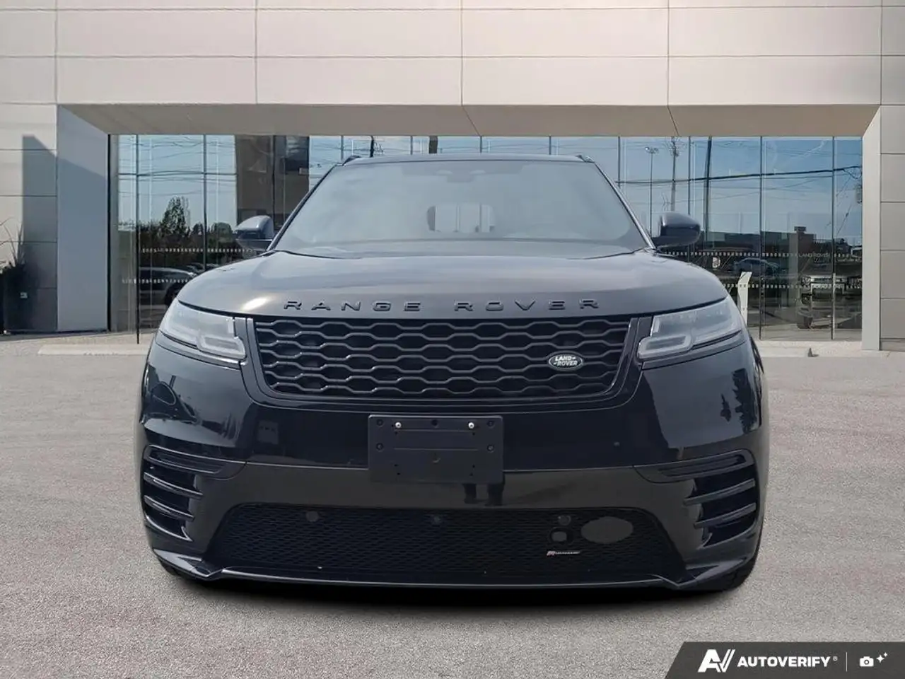 Land Rover Range Rover Velar - Image 2