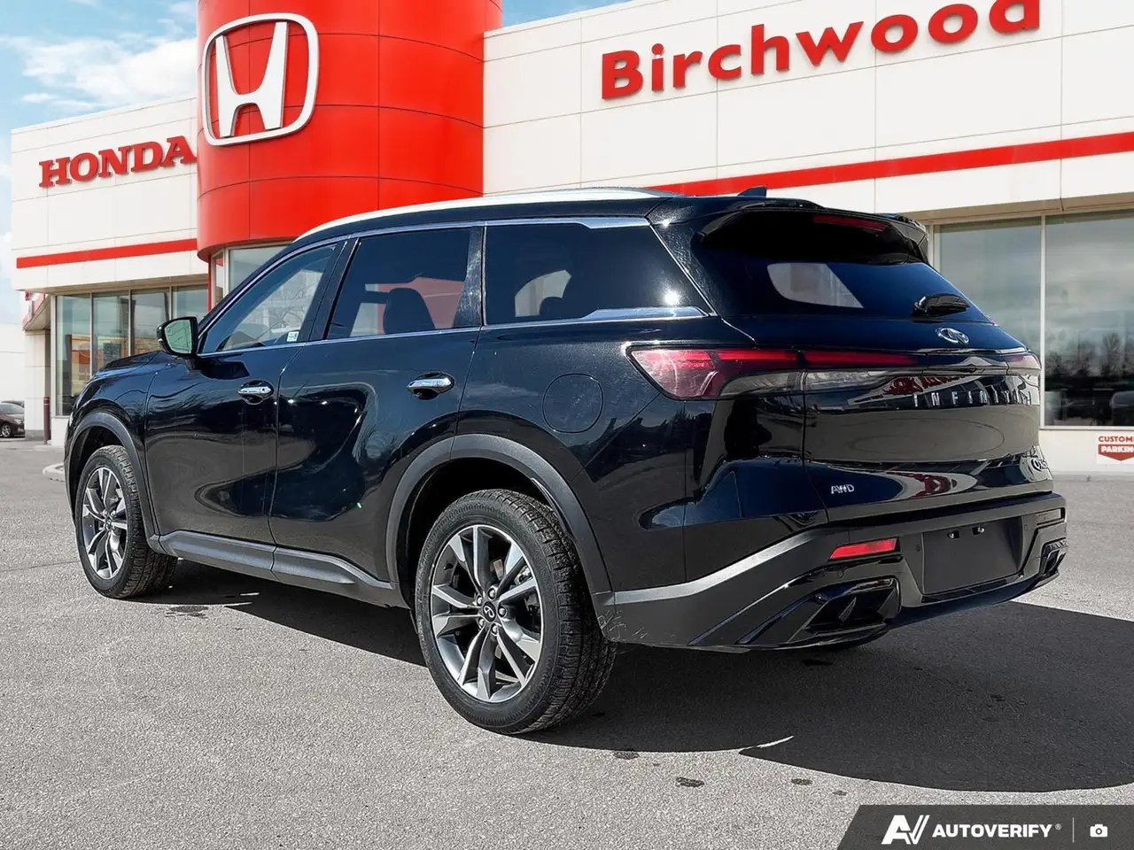 Infiniti QX60 - Image 5