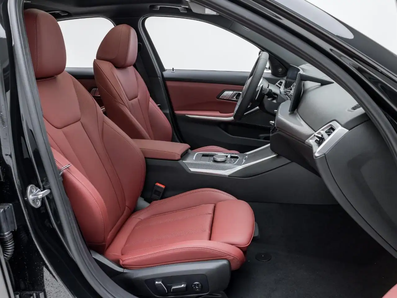 BMW 3 Series - Image 27