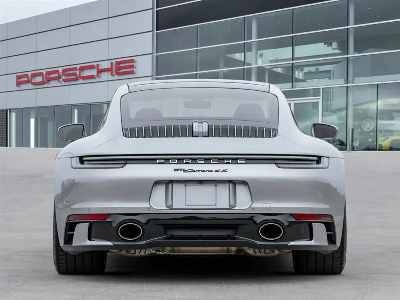 Porsche 911 - Image 5