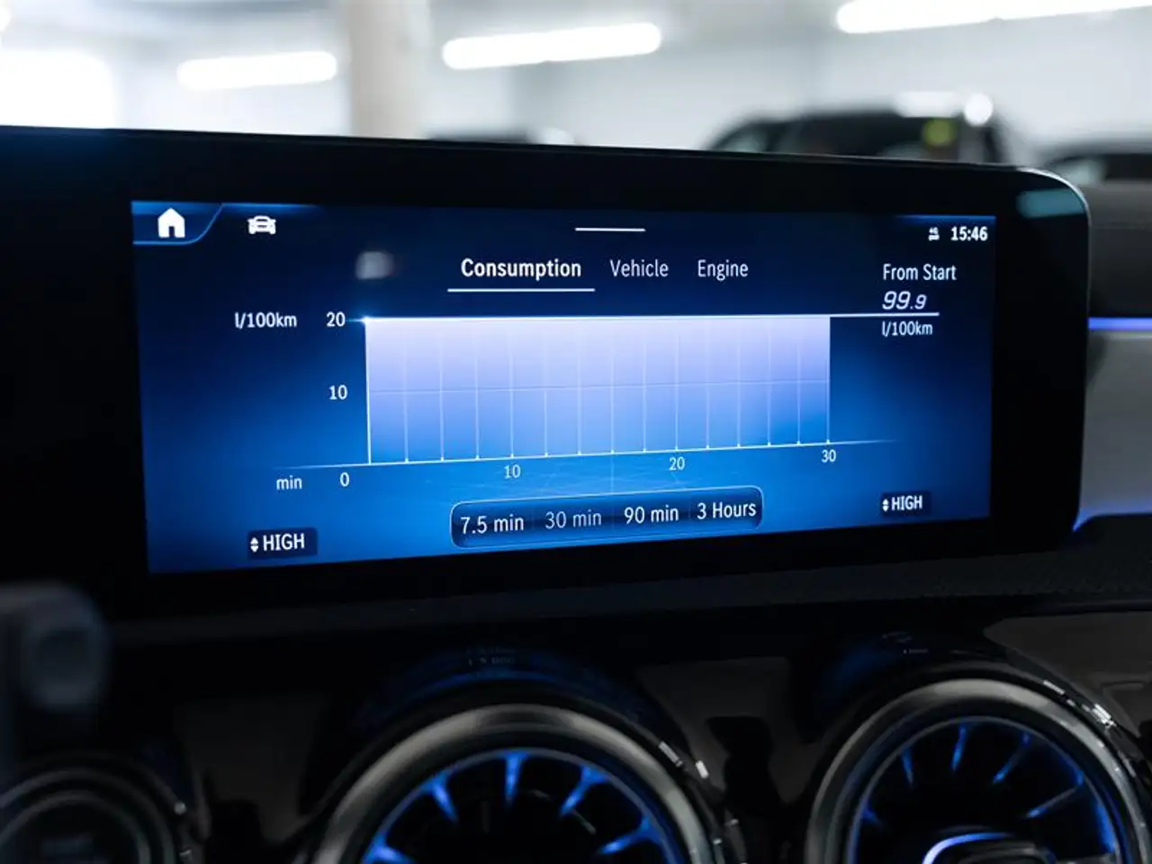 Mercedes-Benz CLA - Image 36
