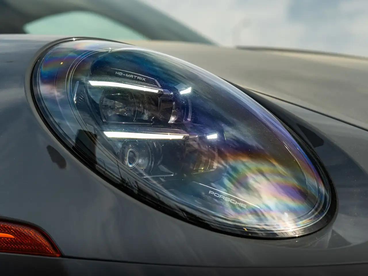 Porsche 911 - Image 16
