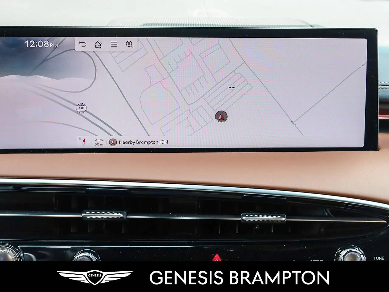 Genesis GV70 - Image 23