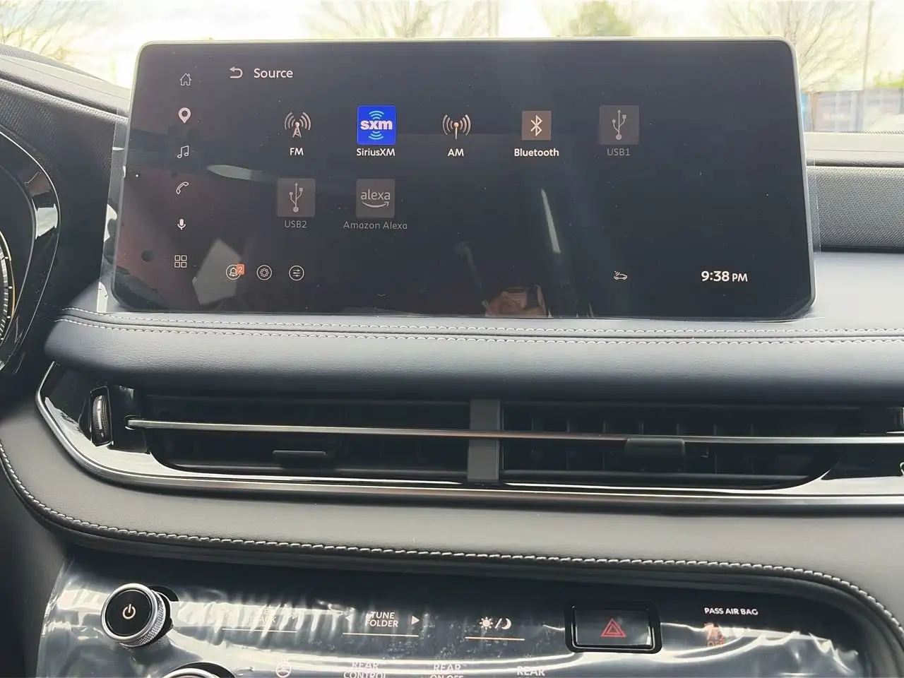 Infiniti QX60 - Image 24