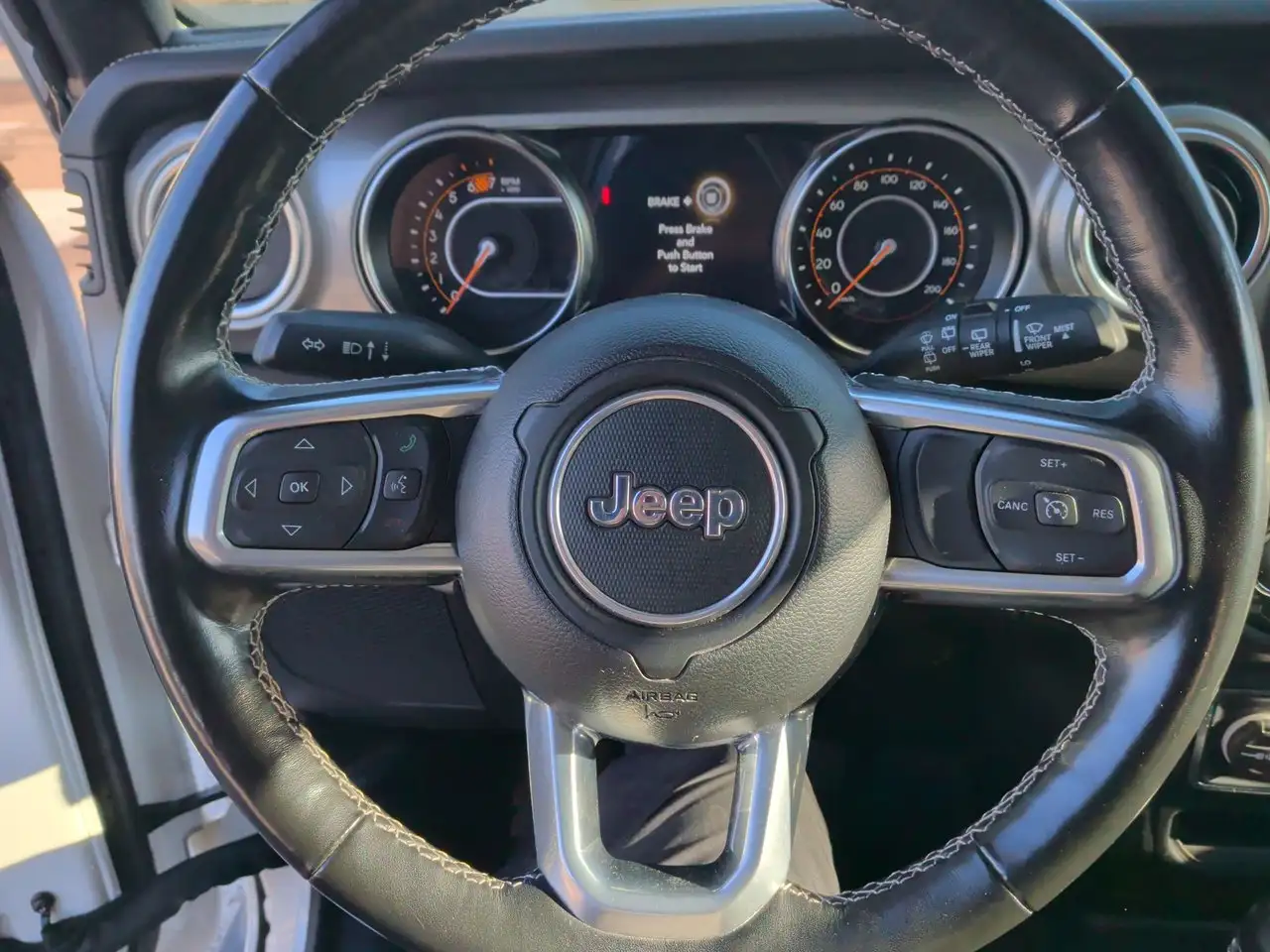Jeep Wrangler - Image 17