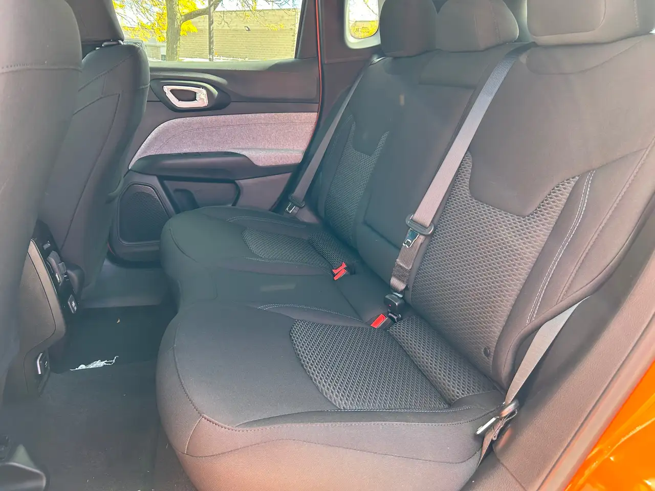 Jeep Compass - Image 14