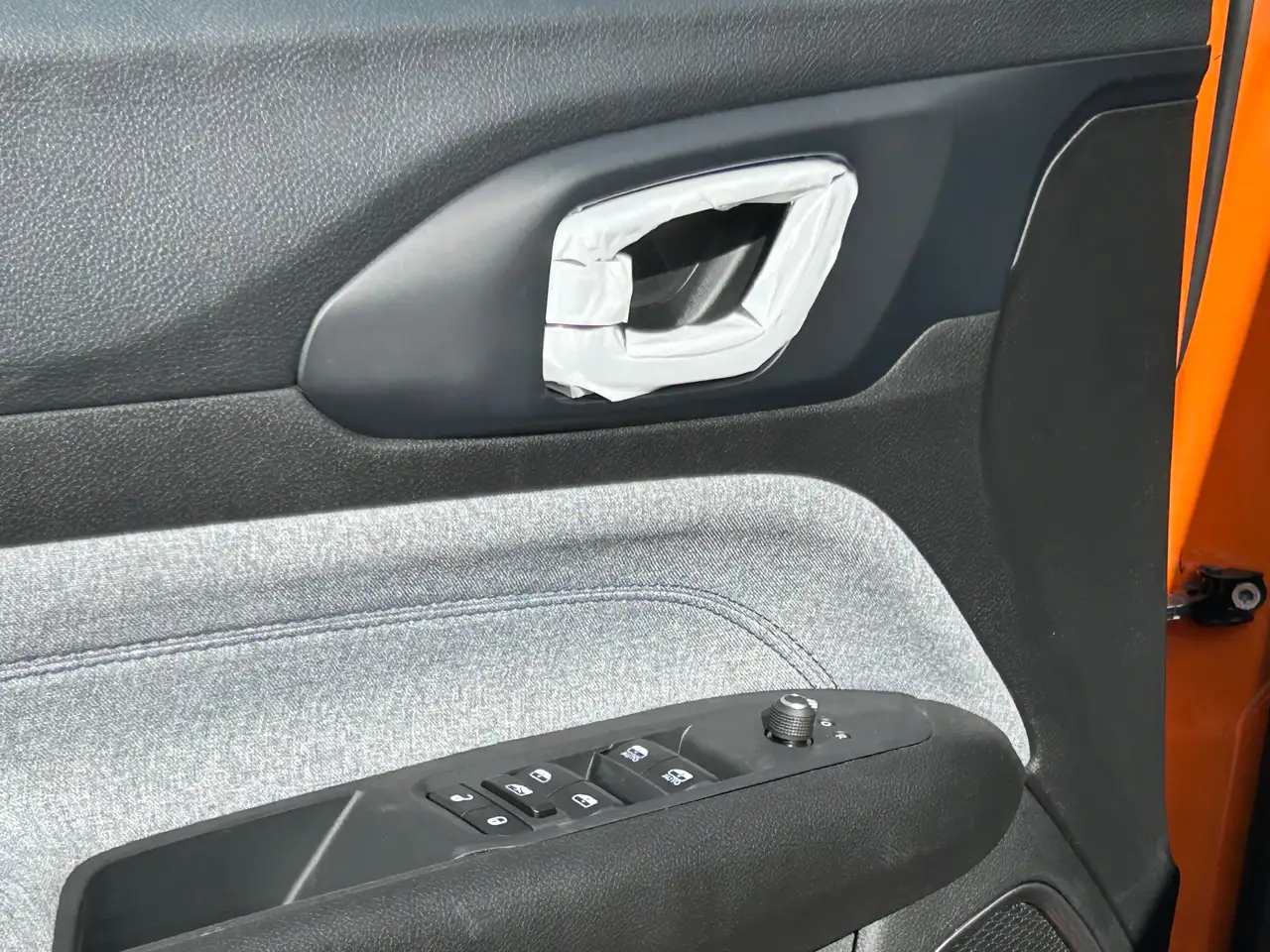 Jeep Compass - Image 12