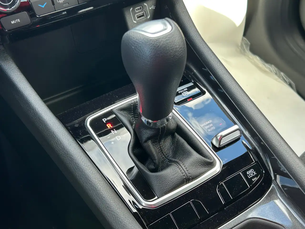 Jeep Compass - Image 20