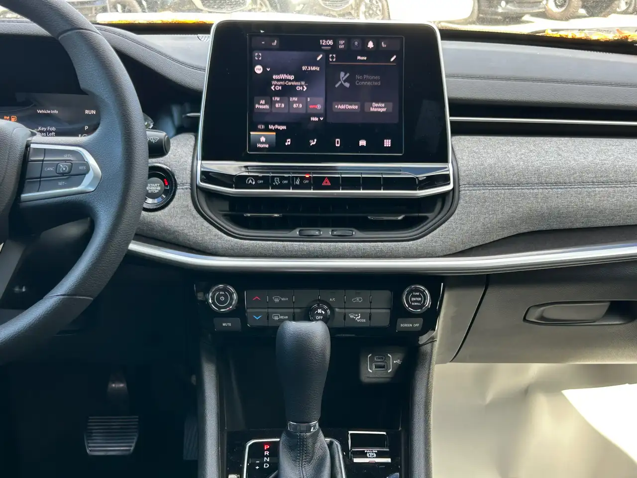 Jeep Compass - Image 17