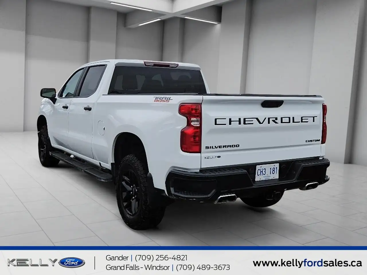 Chevrolet Silverado 1500 - Image 4
