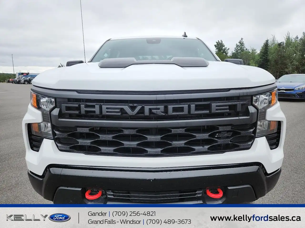 Chevrolet Silverado 1500 - Image 6