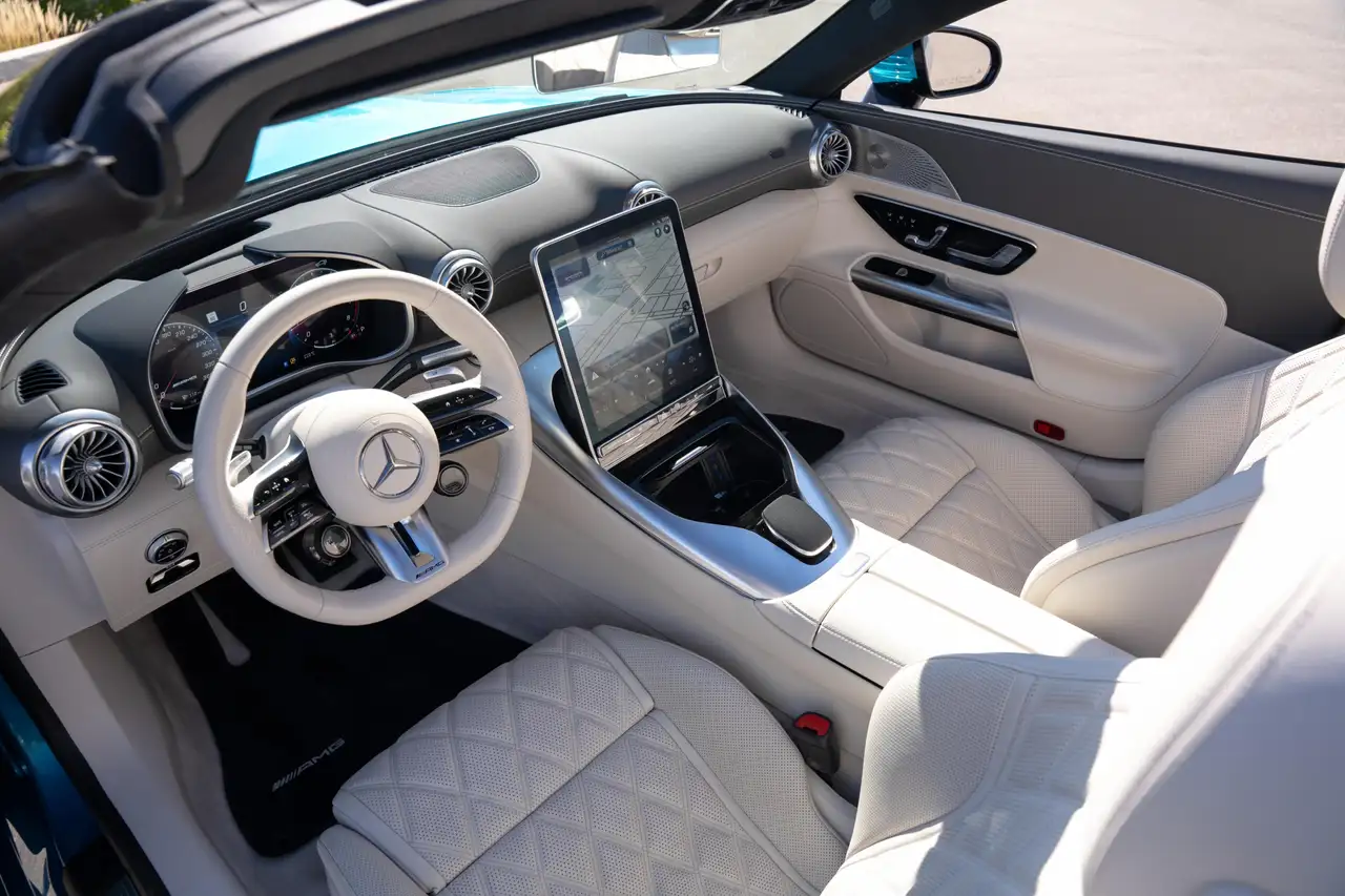 Mercedes-Benz SL - Image 25