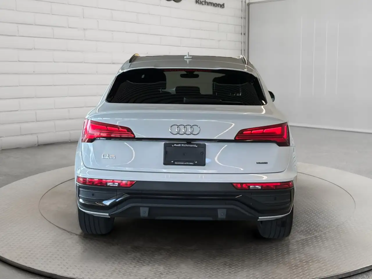 Audi Q5 - Image 6