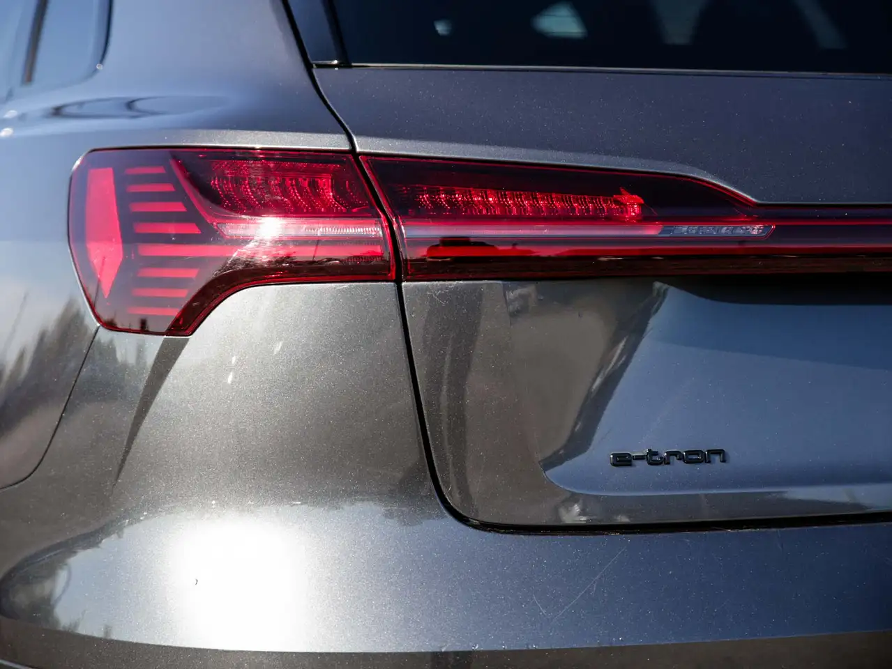 Audi e-tron - Image 8