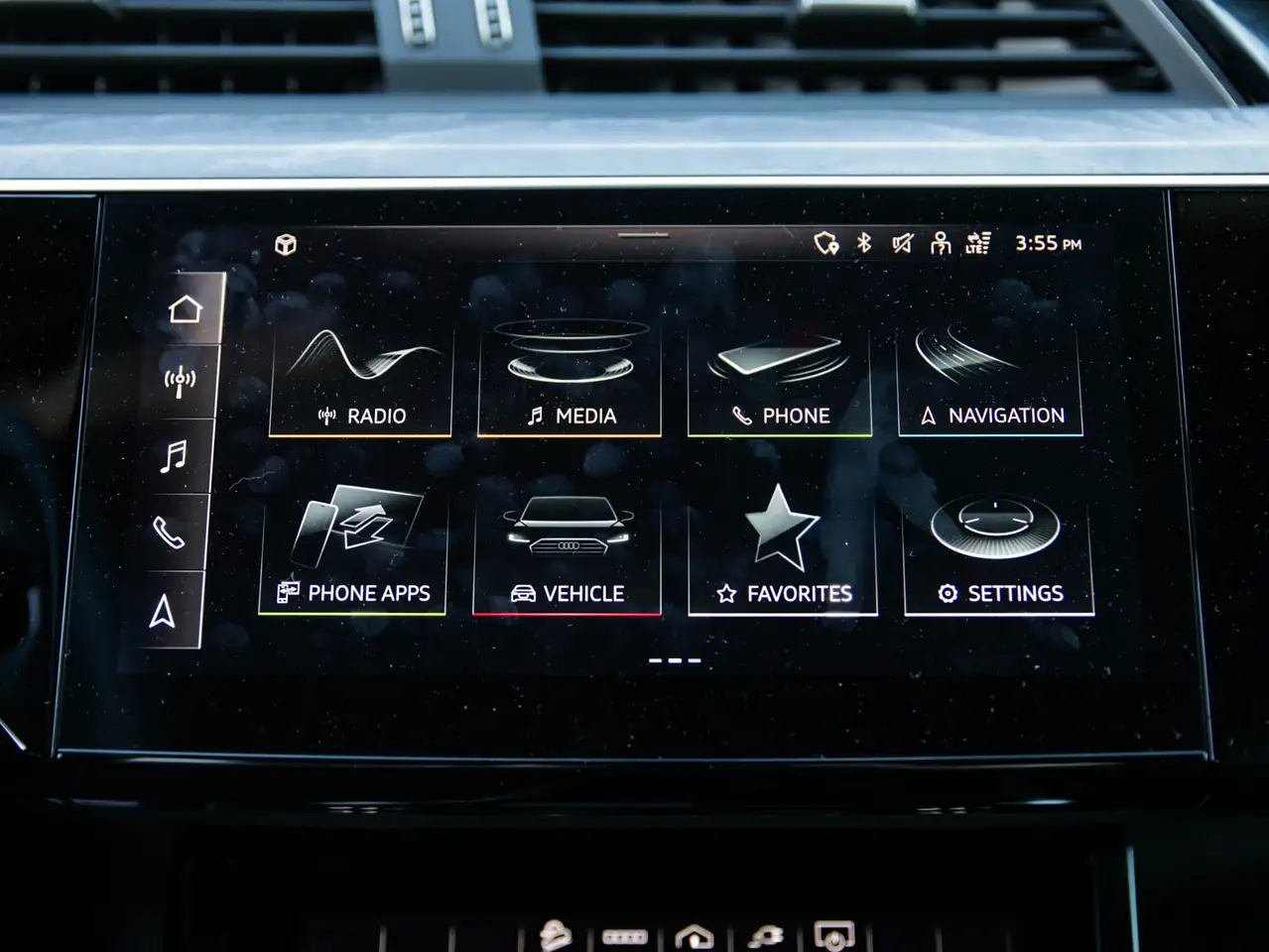 Audi e-tron - Image 19
