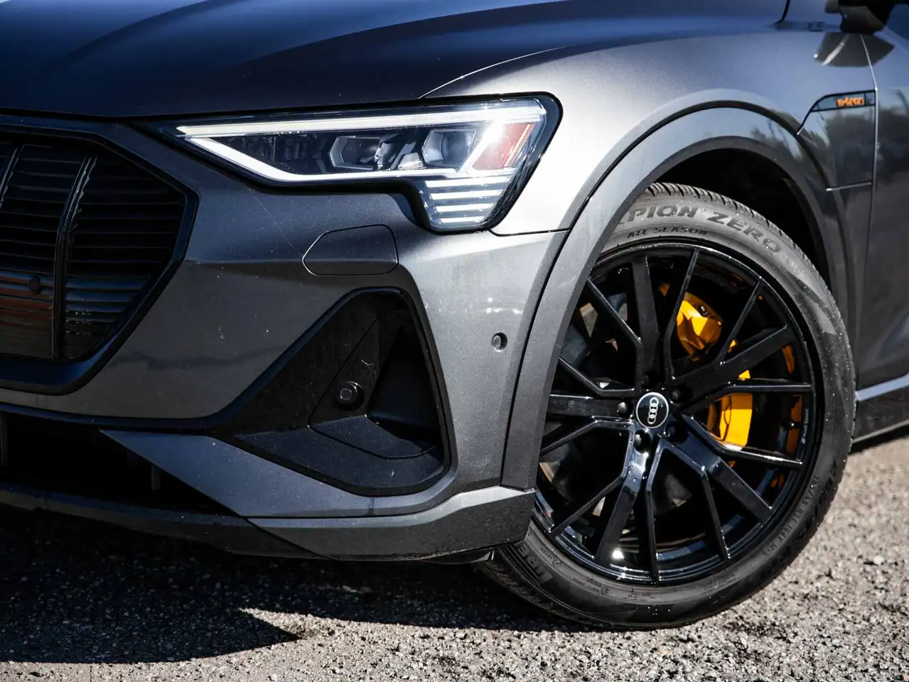 Audi e-tron - Image 6