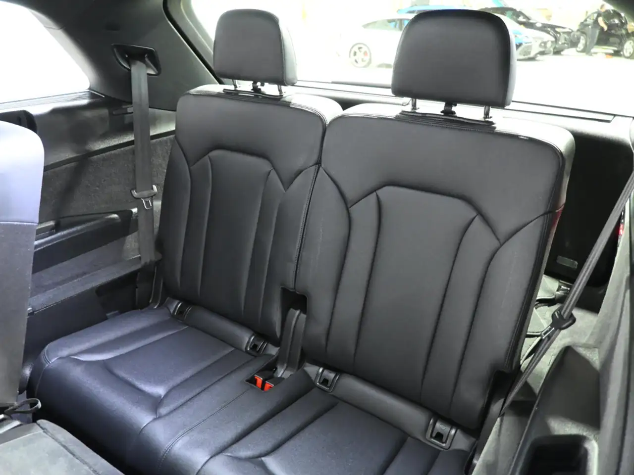 Audi Q7 - Image 28