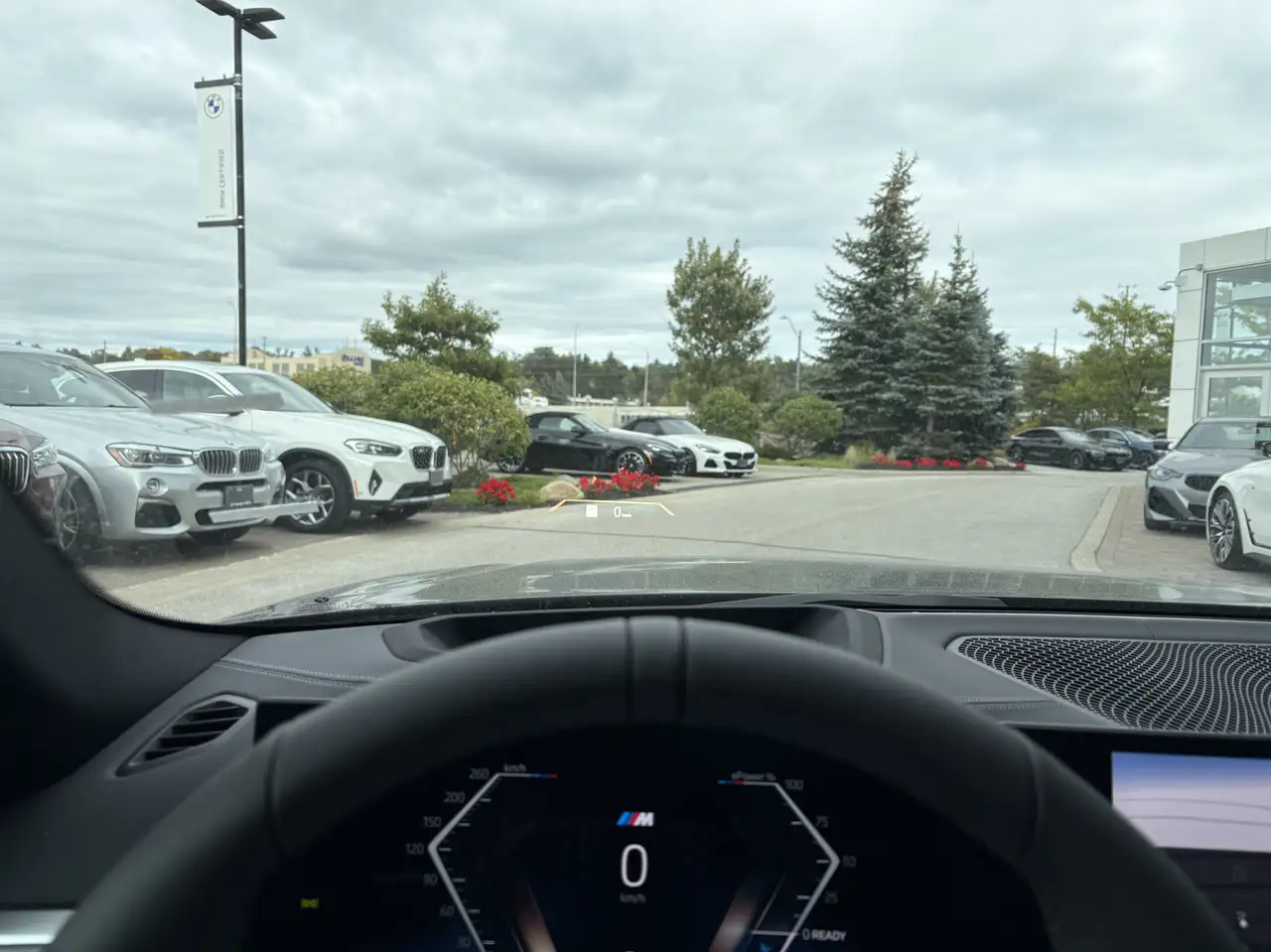 BMW i4 - Image 25