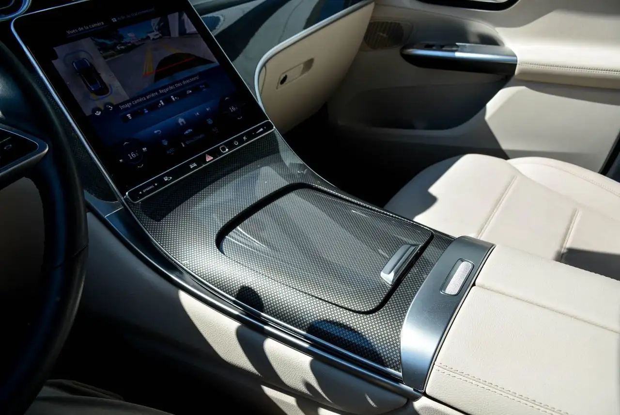 Mercedes-Benz GLC - Image 42